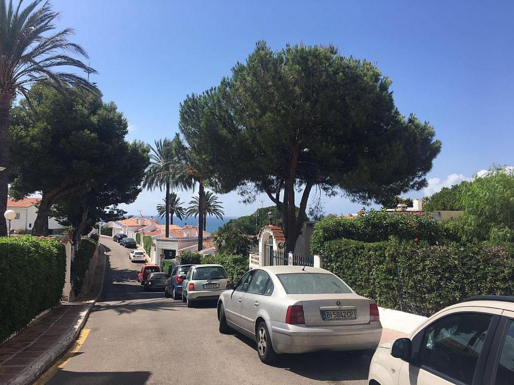 Frente A La Playa. Vistas Al Mar. La Cala De Mijas Apartment Malaga Bagian luar foto